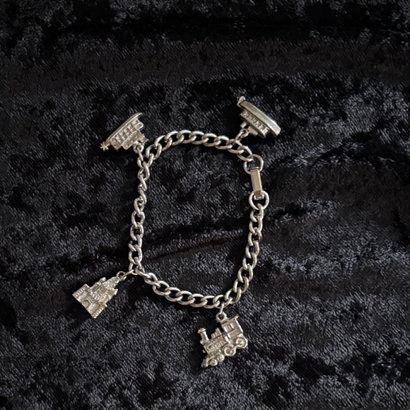 Disney Jewelry - Vintage Disneyland Silver Charm Bracelet